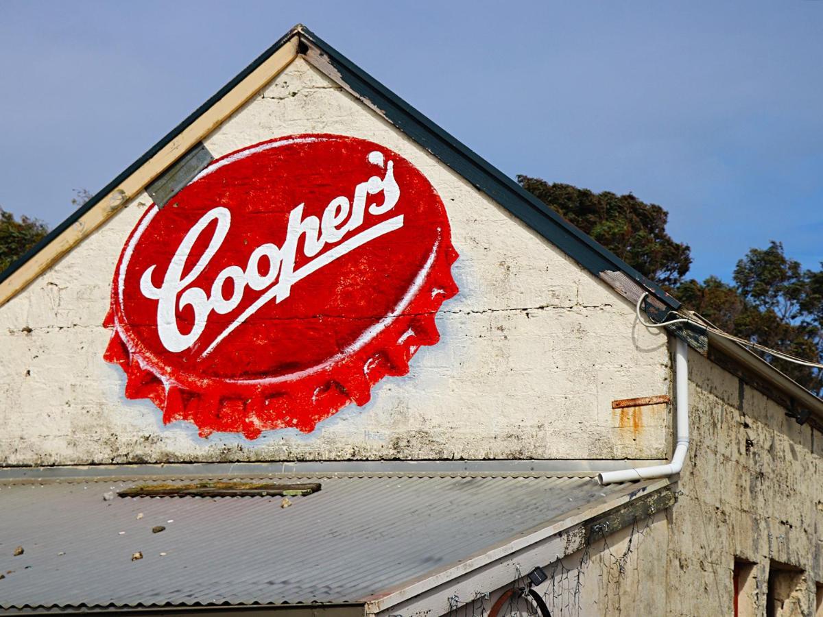 Bellum Hotel Mount Gambier Bagian luar foto
