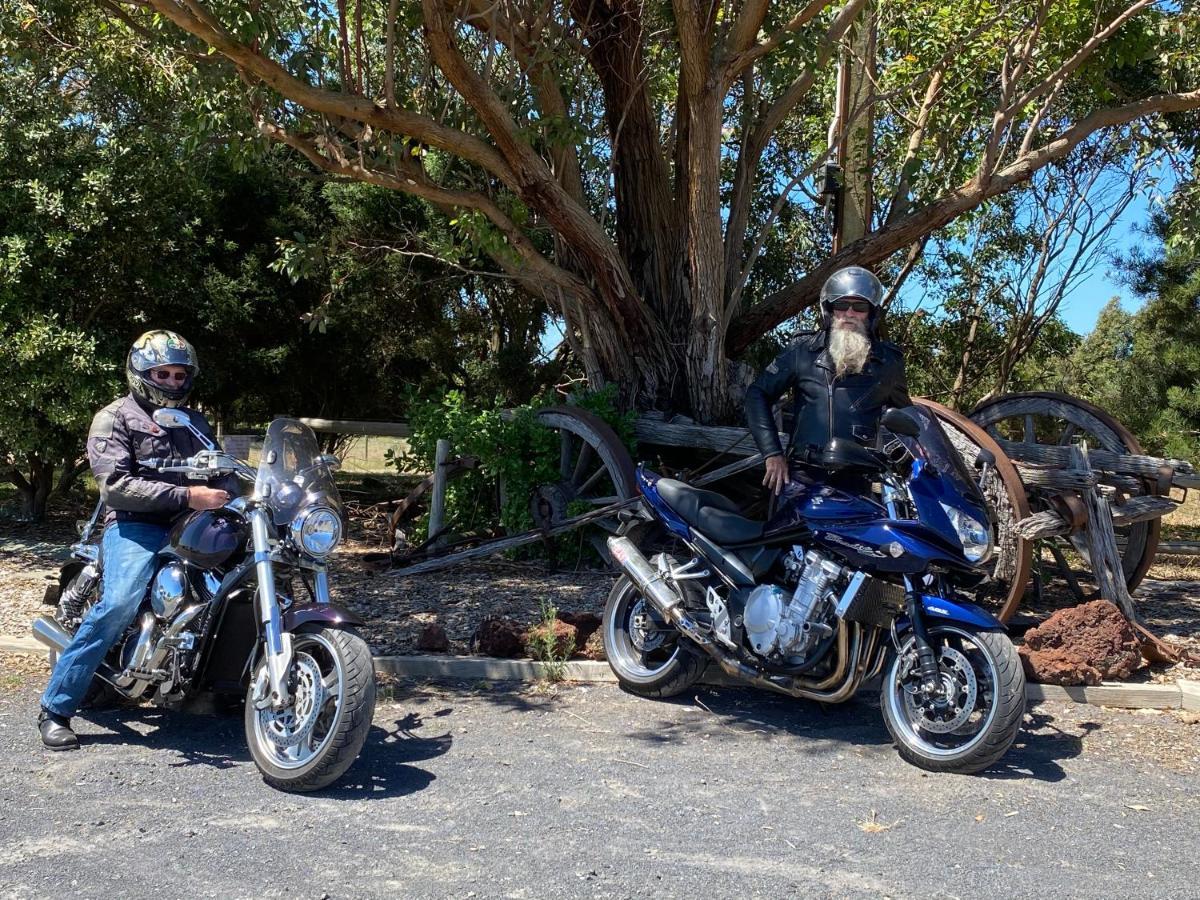 Bellum Hotel Mount Gambier Bagian luar foto