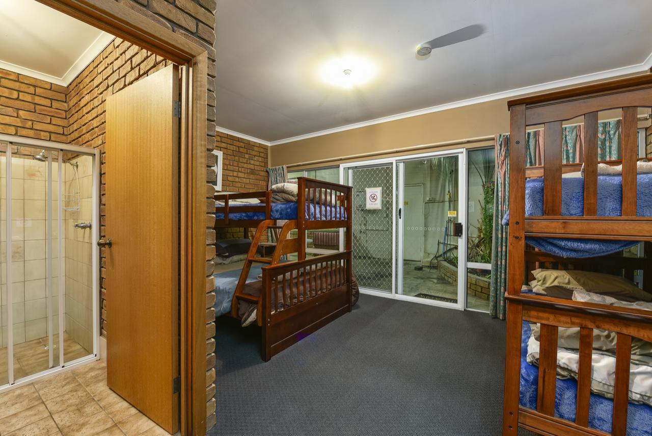 Bellum Hotel Mount Gambier Bagian luar foto